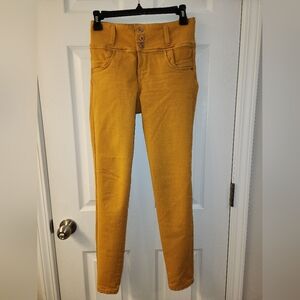 Golden High-Waisted Bottum Up Skinny Pants